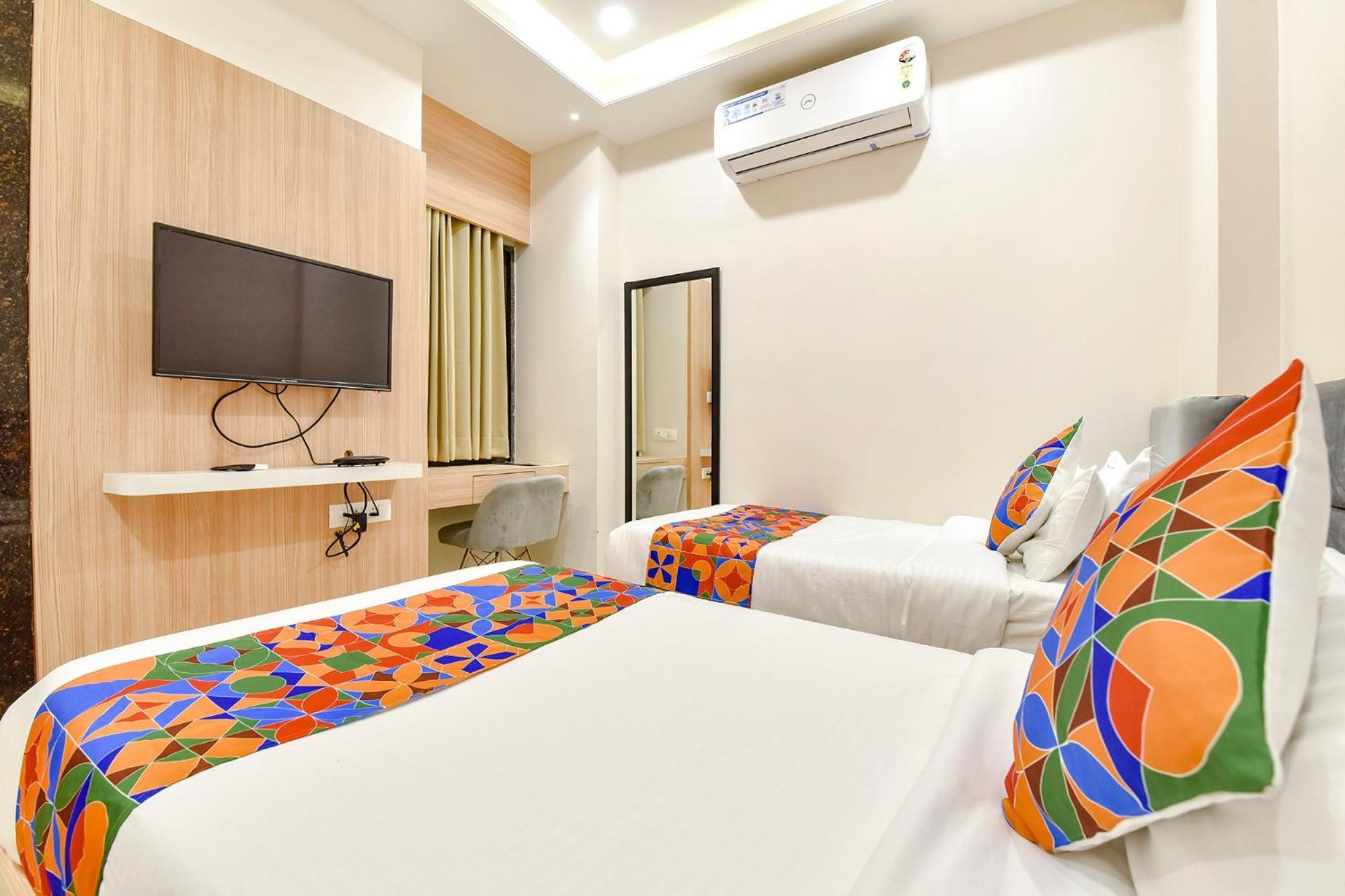 Fabhotel Prime Rudura Palace Hotel